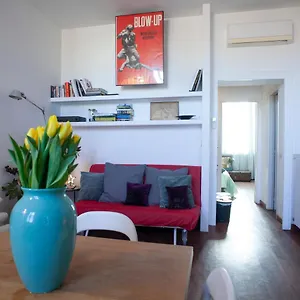 Morimondo House: Fashion&design Milano